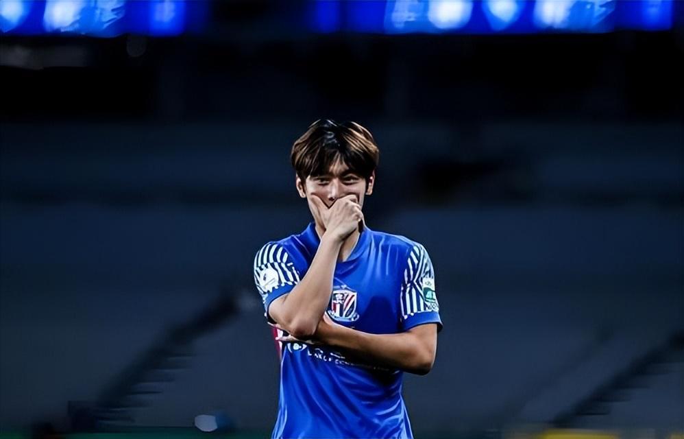 乐鱼在线-19岁的他前段时间刚进U23国足，如今就成申花黑马，已登场亮相